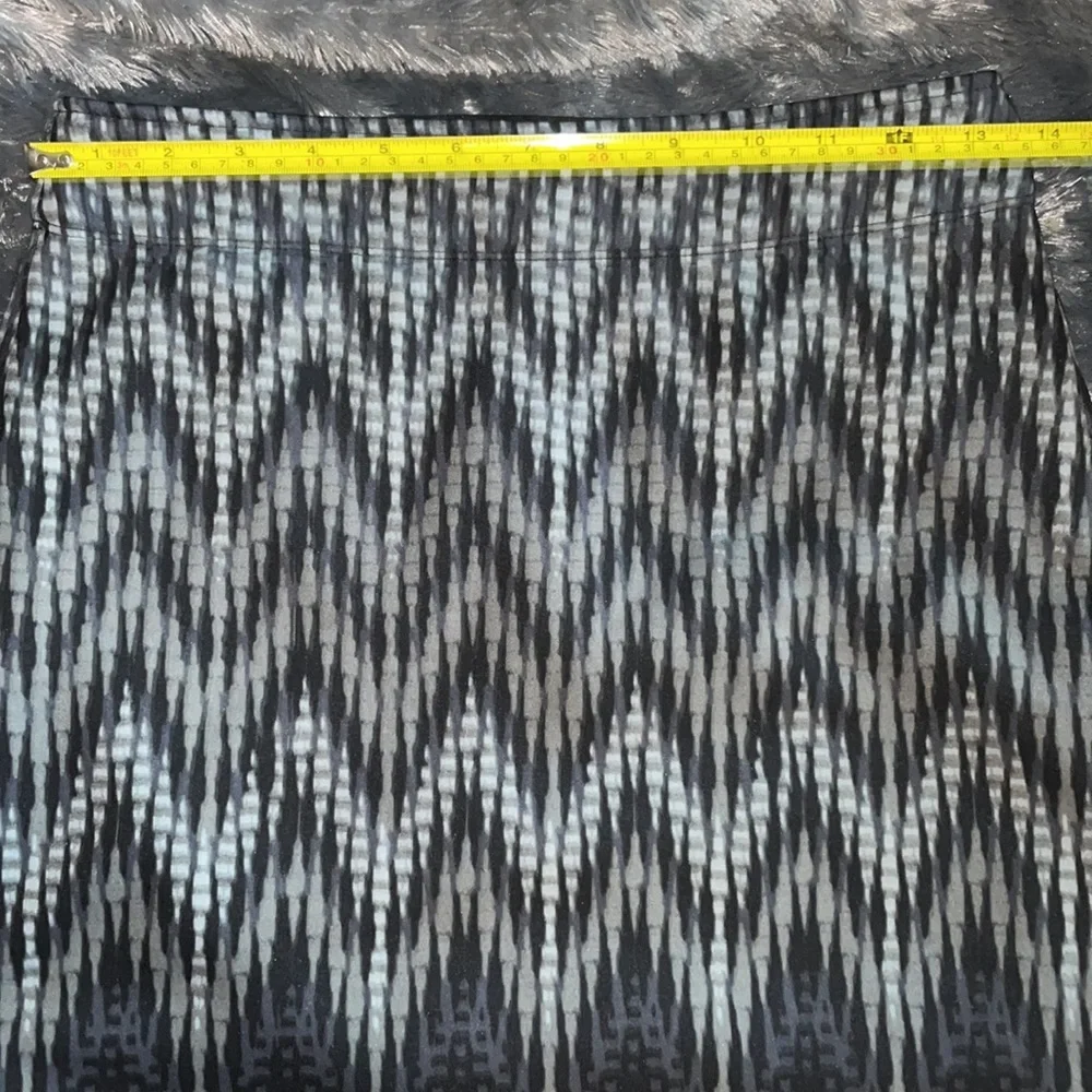 Athleta Skirt - Picture 6 of 9